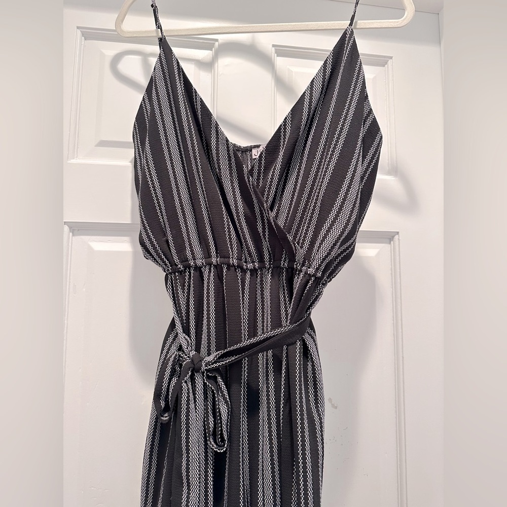 J for Justify Black and White Striped Jumpsuit - Picture 3 of 4